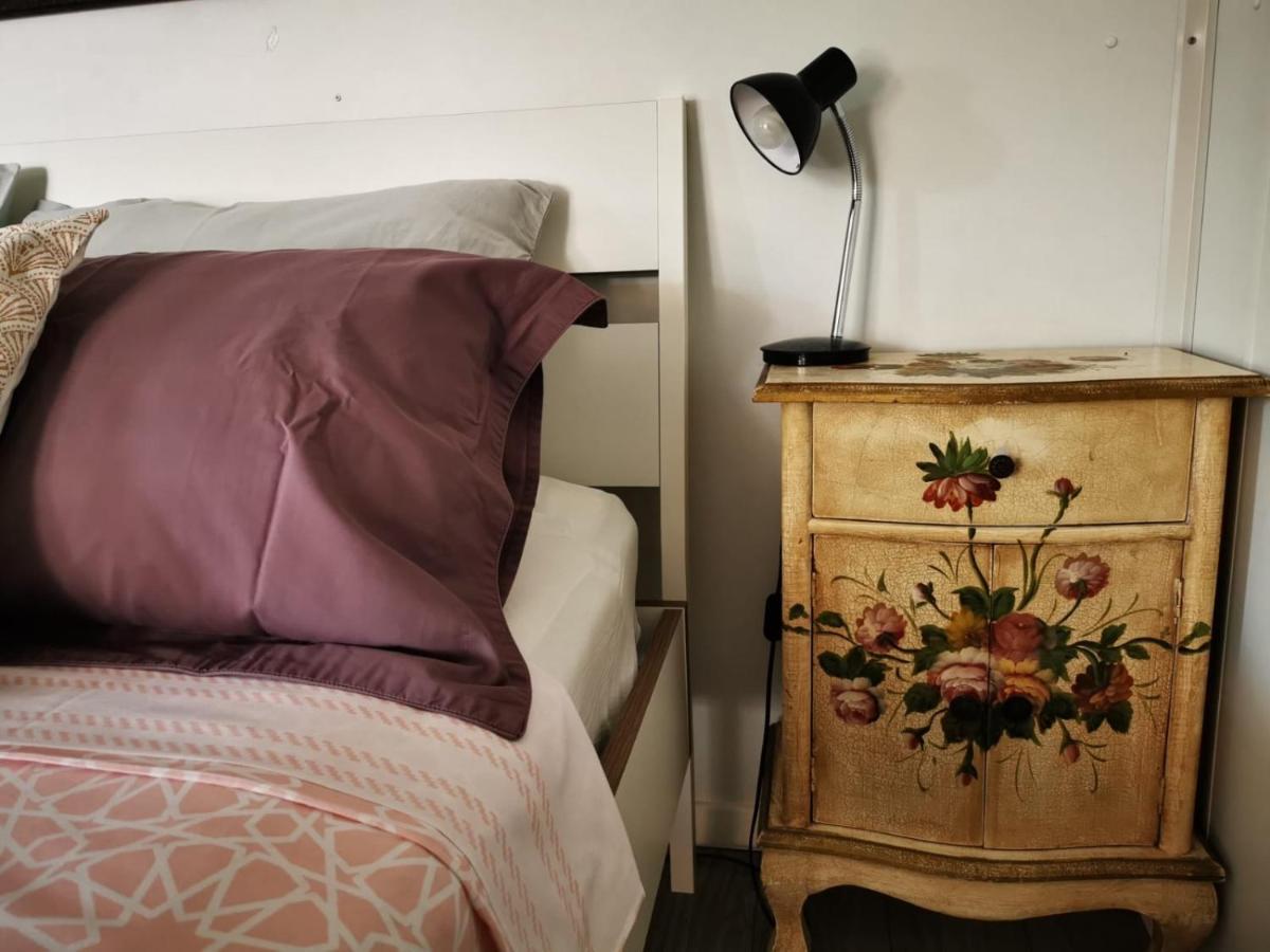 Studio Apartment Rosemary Ровин Екстериор снимка