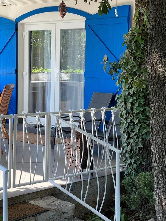 Studio Apartment Rosemary Ровин Екстериор снимка